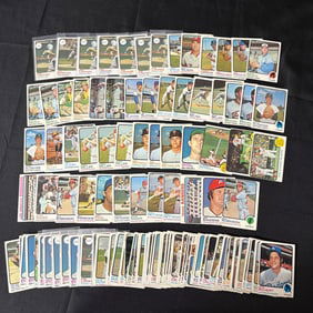 Lot of 1973 Topps Baseball Cards