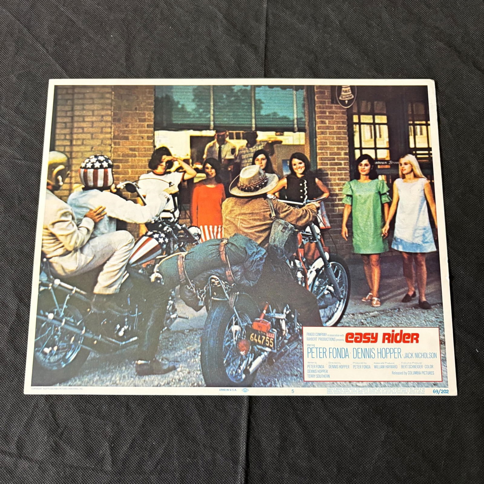 Easy Rider Original 1969 Lobby Card: Original 1969 Movie Lobby Card for Easy Rider Staring Peter Fonda and Dennis Hopper. All items are sold as is. Please look at pictures carefully to determine what you believe are the condition of each