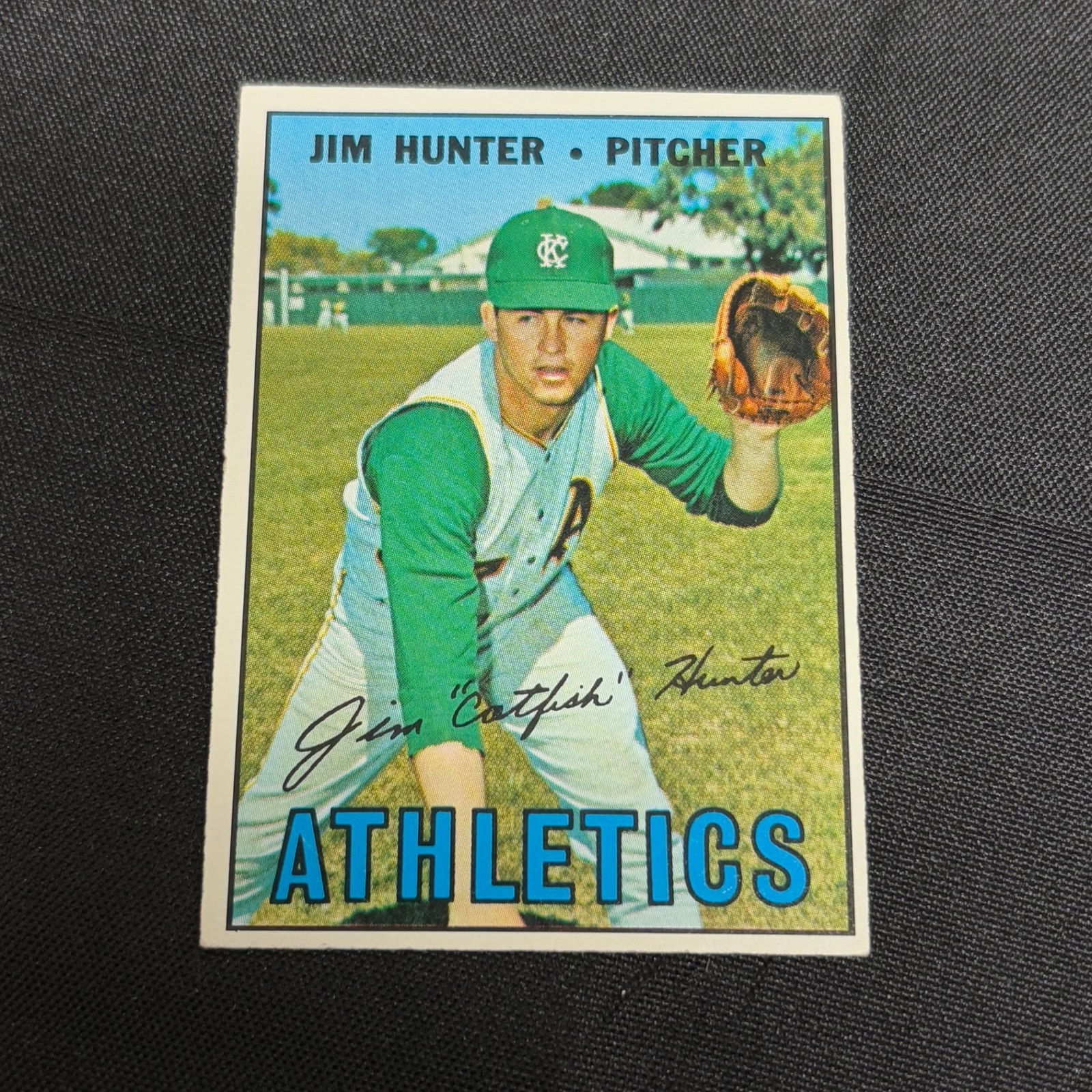 Early Card 1967 Topps HOF Catfish Hunter (1 of 2)
