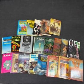 Group of Sci-Fi & Fantasy Paperback Books