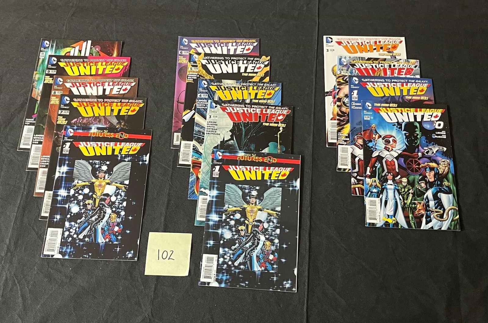 Justice League United New 52 Comic Lot w/#1 Issue (1 of 1)
