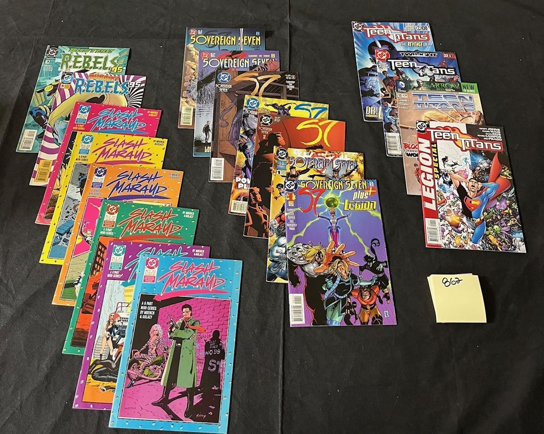 Teen Titans, Slash Mara Up + DC Comic Books (1 of 1)