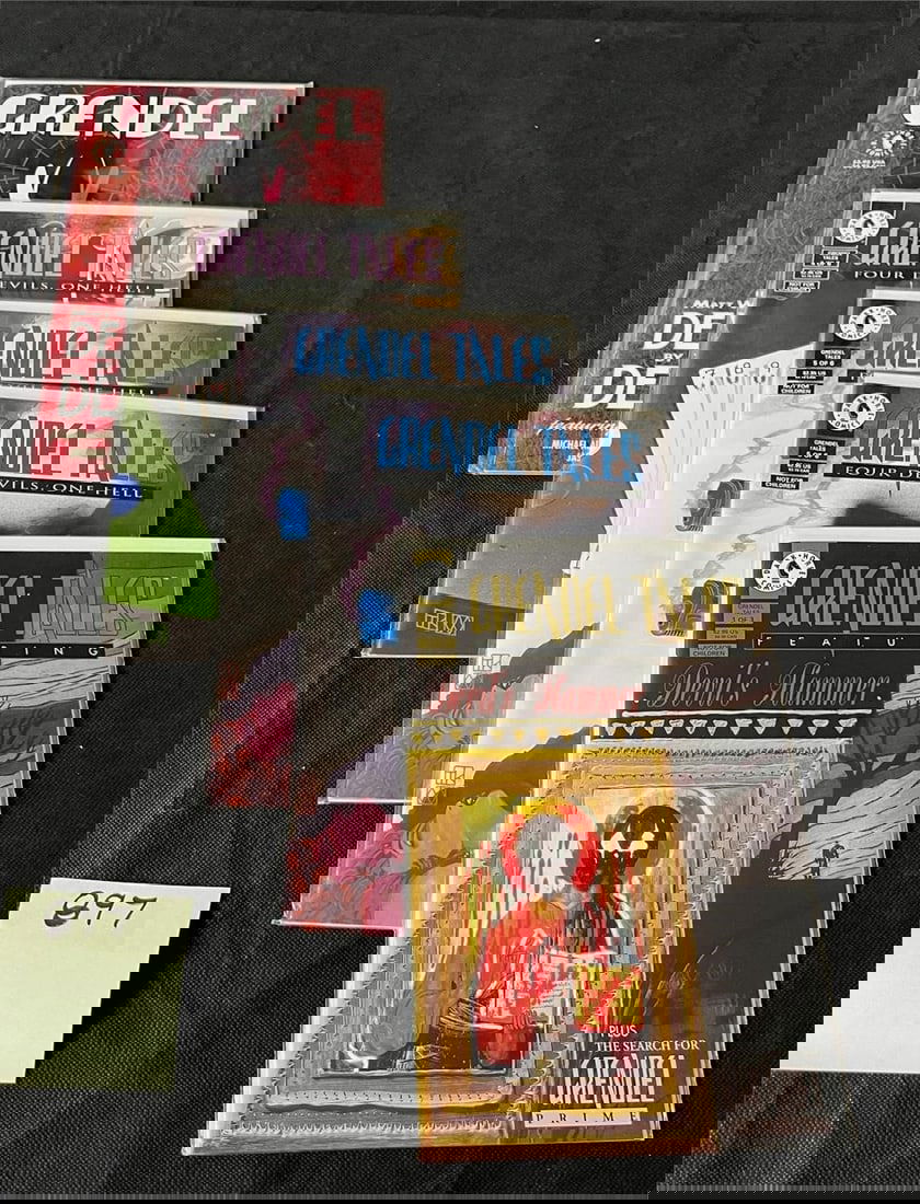 Grendel & Grendel Tales Dark Horse Comic Books (1 of 1)