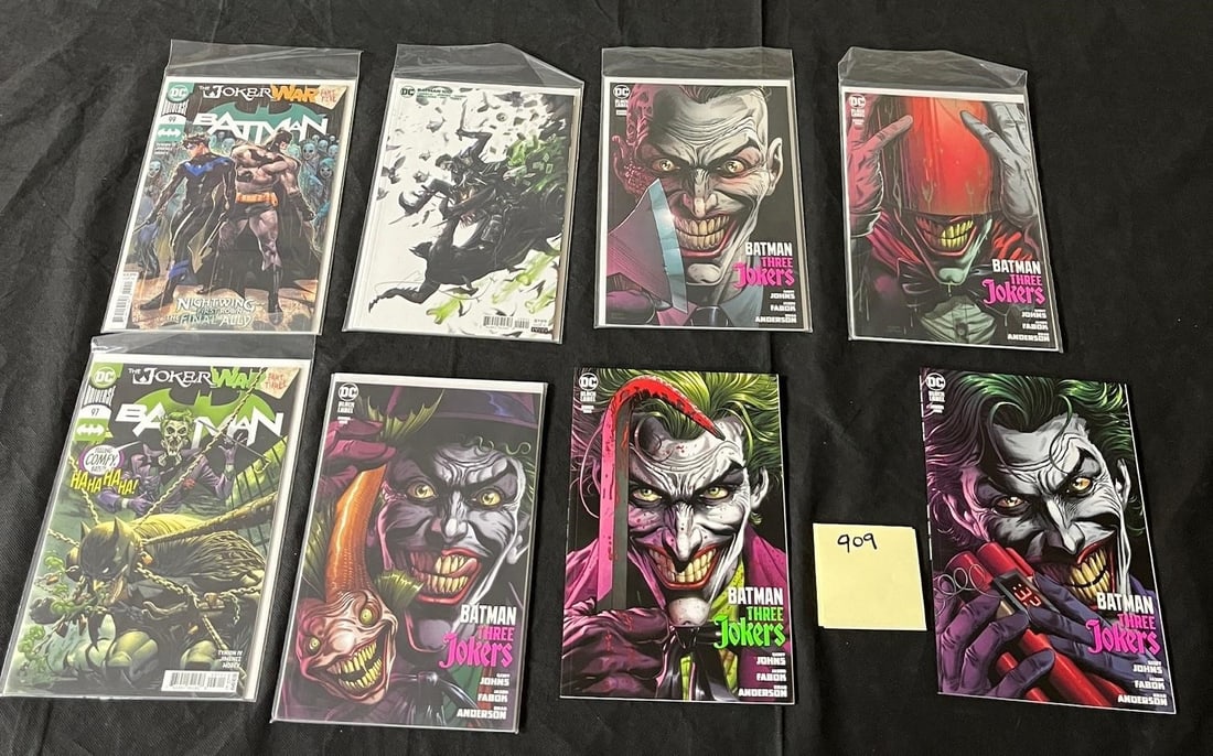 Joker & Batman Comic Books w/ Many Variant Covers (1 of 1)