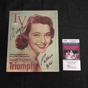 Patricia Neal Signed Magazine, JSA COA