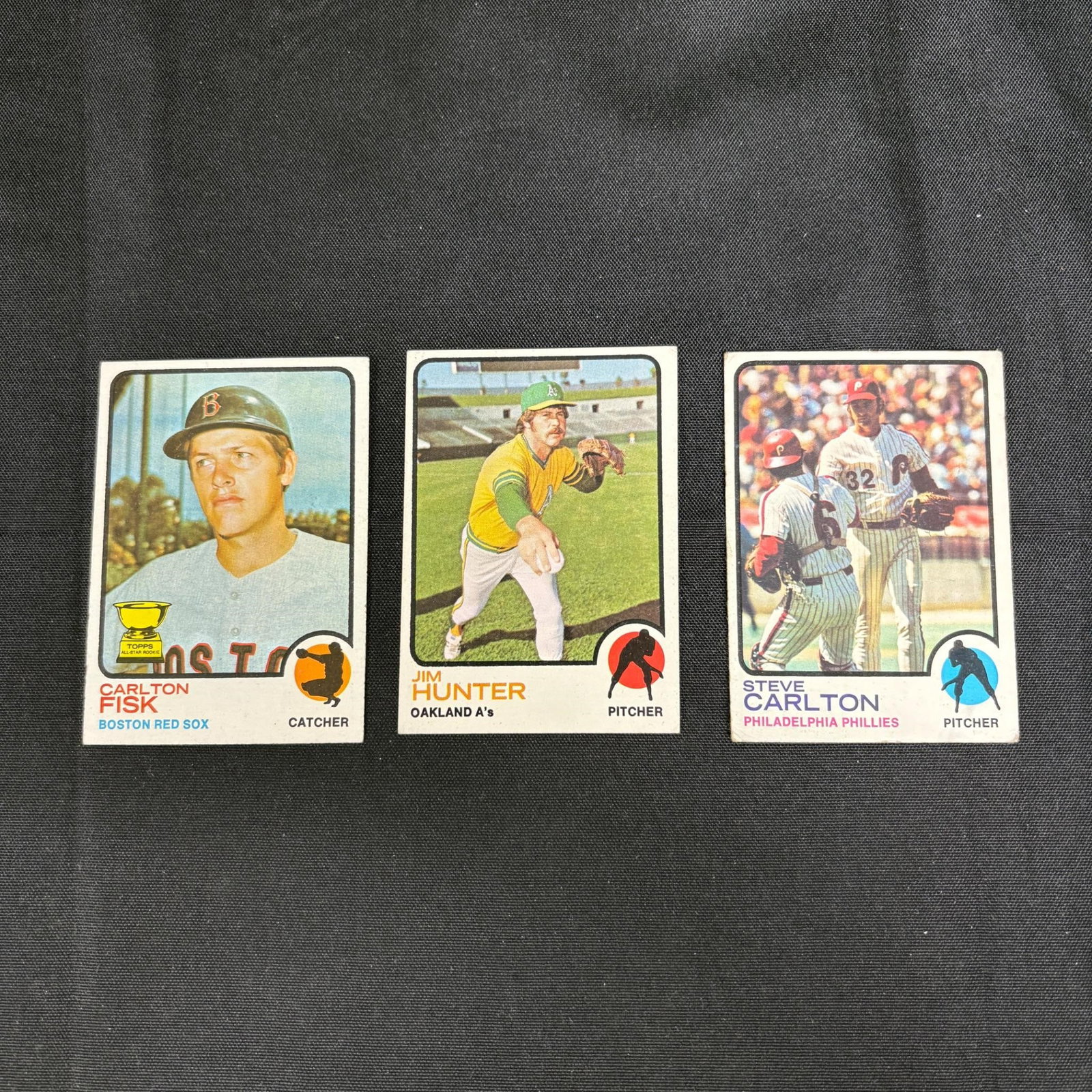 Fisk, Hunter, Carlton 1973 Topps Baseball Cards: Carlton Fisk #193, James Hunter #235, Steve Carlton #300. All items are sold as is. Please look at pictures carefully to determine what you believe are the condition of each lot. By choosing which car