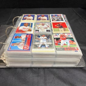 Binder Filled with 1000+ Baseball Cards
