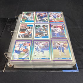 Football Card Binder, 100s of cards