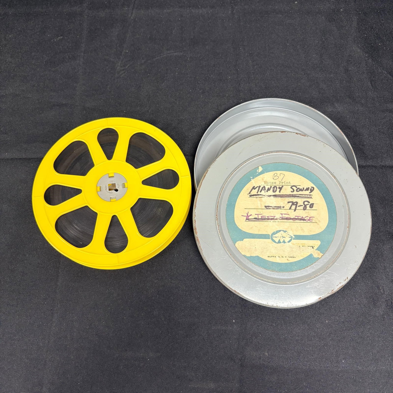 Bruce Lee 16mm Film Reel: Film Reel title on the film says Bruce Lee. We did not run the reel to see what of Bruce Lee was on it. All items are sold as is. Please look at pictures carefully to determine what you believe are th