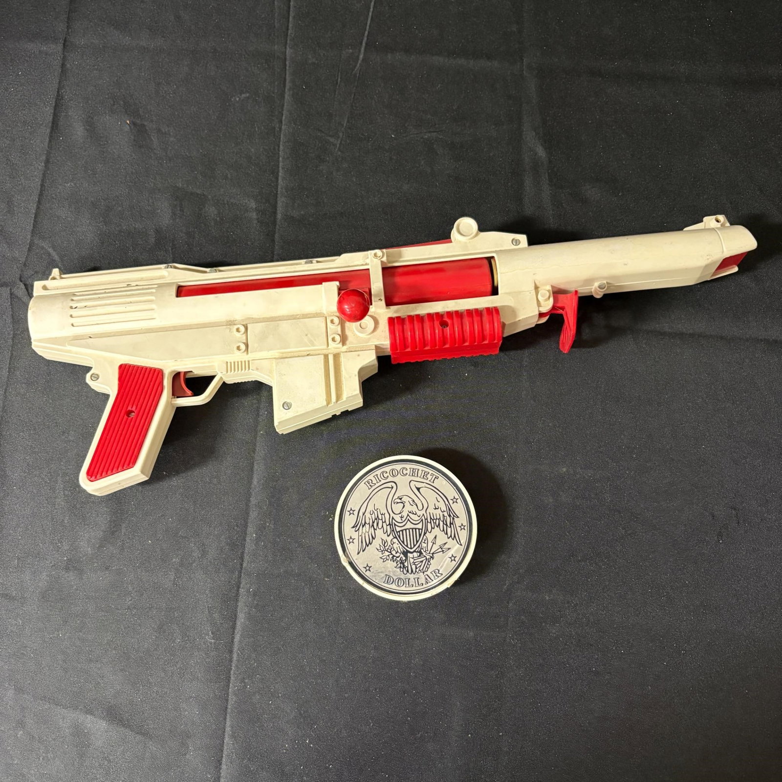 1974 Ricochet Racer Toy Blaster, Hasbro: All items are sold as is. Please look at pictures carefully to determine what you believe are the condition of each lot. By choosing which card to use to register to bid, you authorize us to use the c