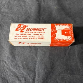 Box of Film Easy Mounts 16mm-SF