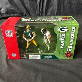 McFarlane Toys Brett Farve, Urlacher NIB