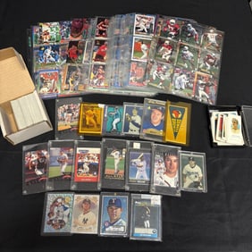 Large Sports Card lot, Football, Baseball, +