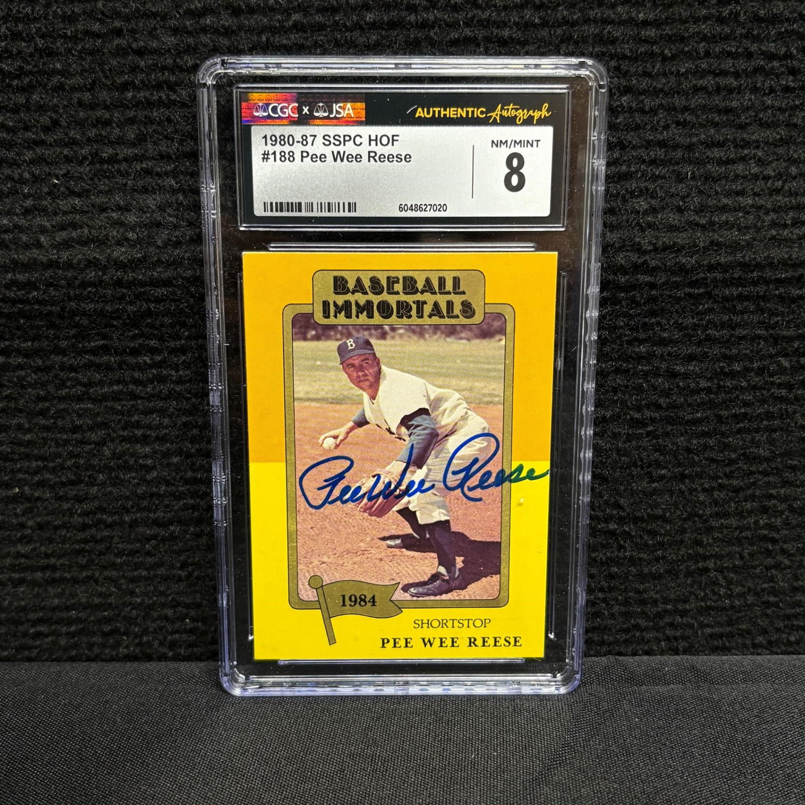 CGC/JSA 8 Pee Wee Reese Auto Baseball Card (1 of 2)
