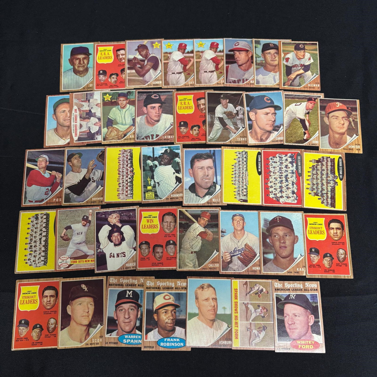 1962 Topps Baseball Card lot (1 of 2)