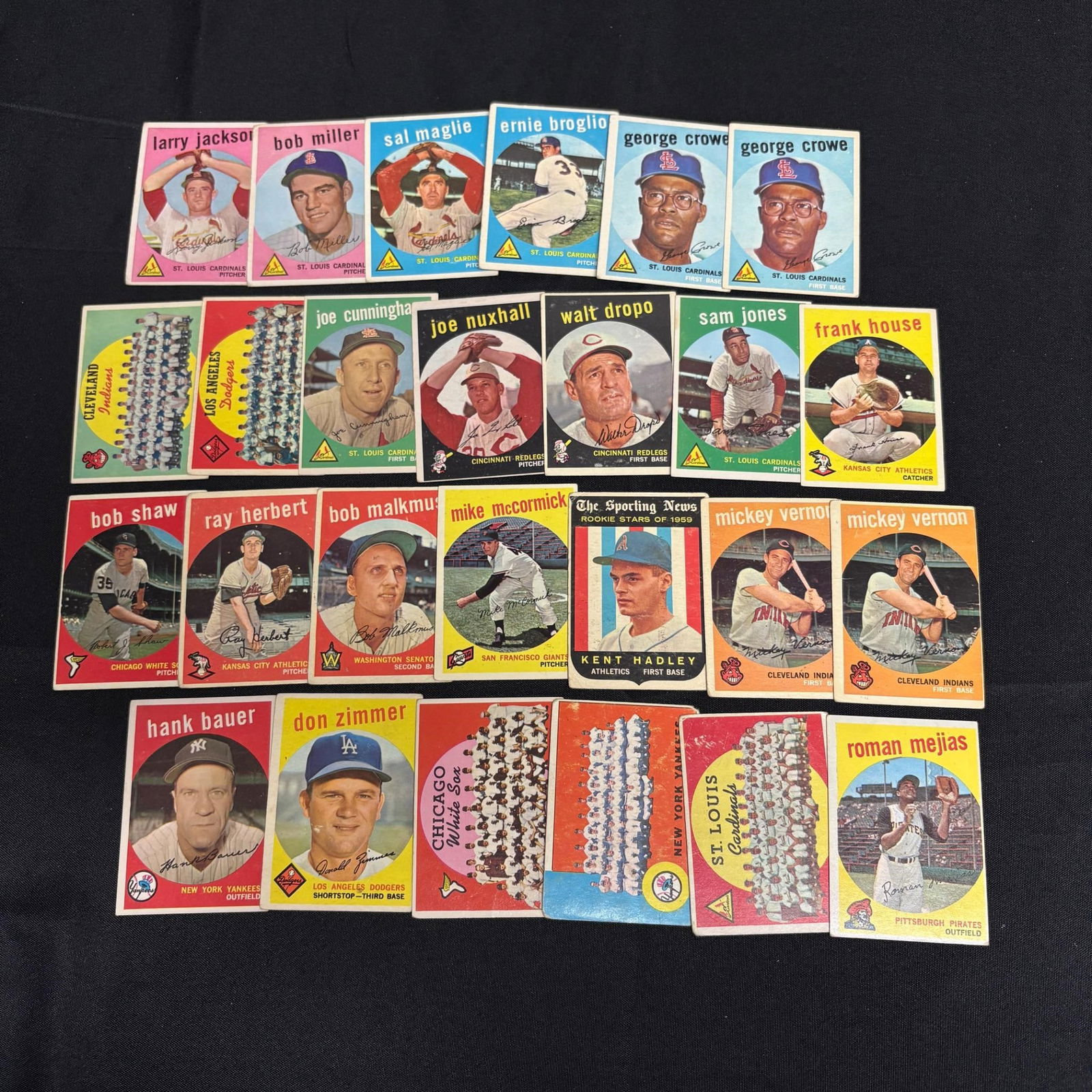 1959 Topps Baseball Card lot (1 of 2)