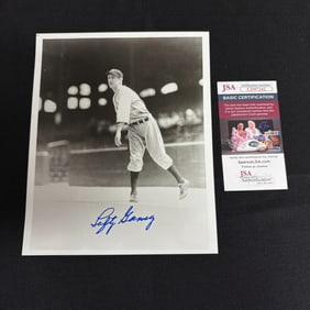 Lefty Gomez Autographed Photo JSA COA