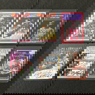 Michael Jordan Reprint, Facsimile Auto Cards: Michael Jordan Reprint Basketball Cards as well as Facsimile Autograph cards. All items are sold as is. Please look at pictures carefully to determine what you believe are the condition of each lot. B