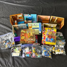 Large lot of Simpsons Playset and NIB Figures