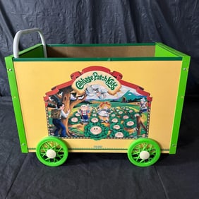 Vintage 1984 Cabbage Patch Kids Toy Box