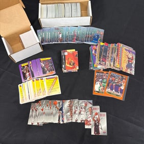 Mix lot of Basketball Cards, Karl Malone, Barkely