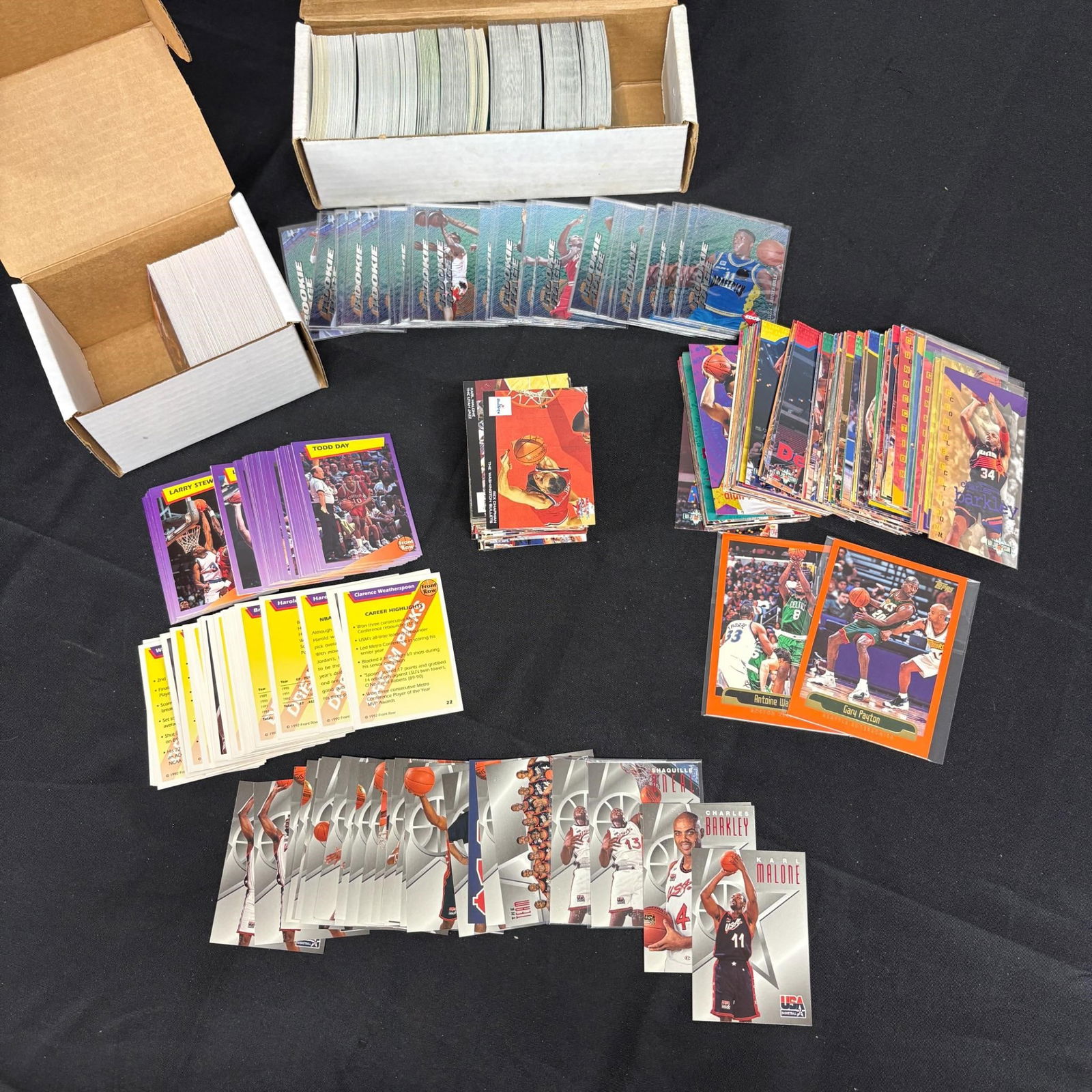 Mix lot of Basketball Cards, Karl Malone, Barkely (1 of 9)