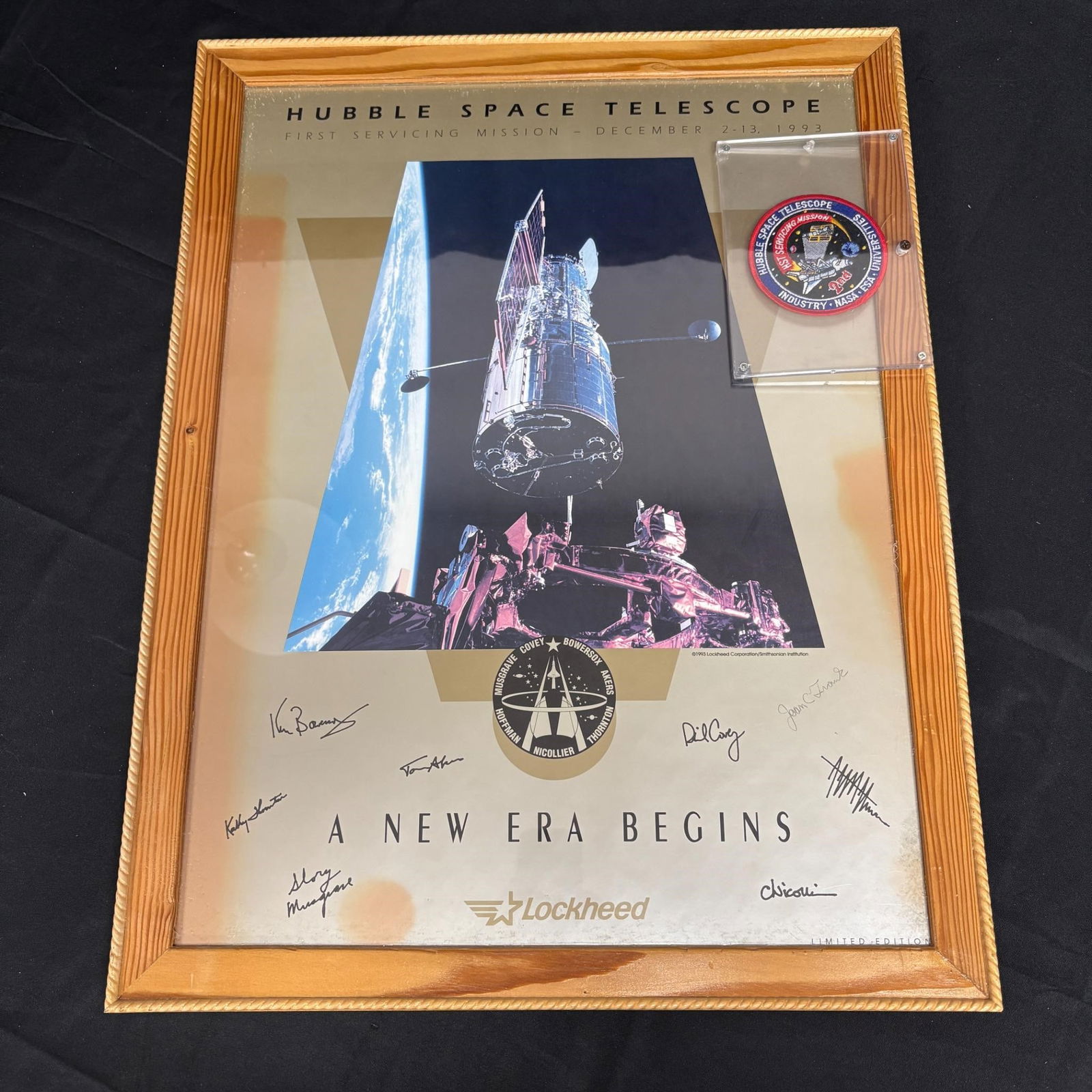 Hubble Space Telescope Mission Sig Poster, Patch (1 of 4)