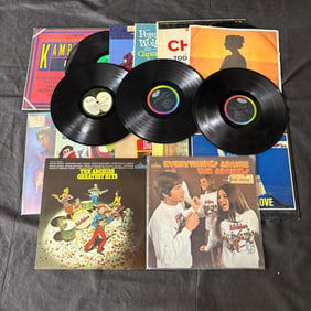 Mix lot of Records, Beatles, Archies