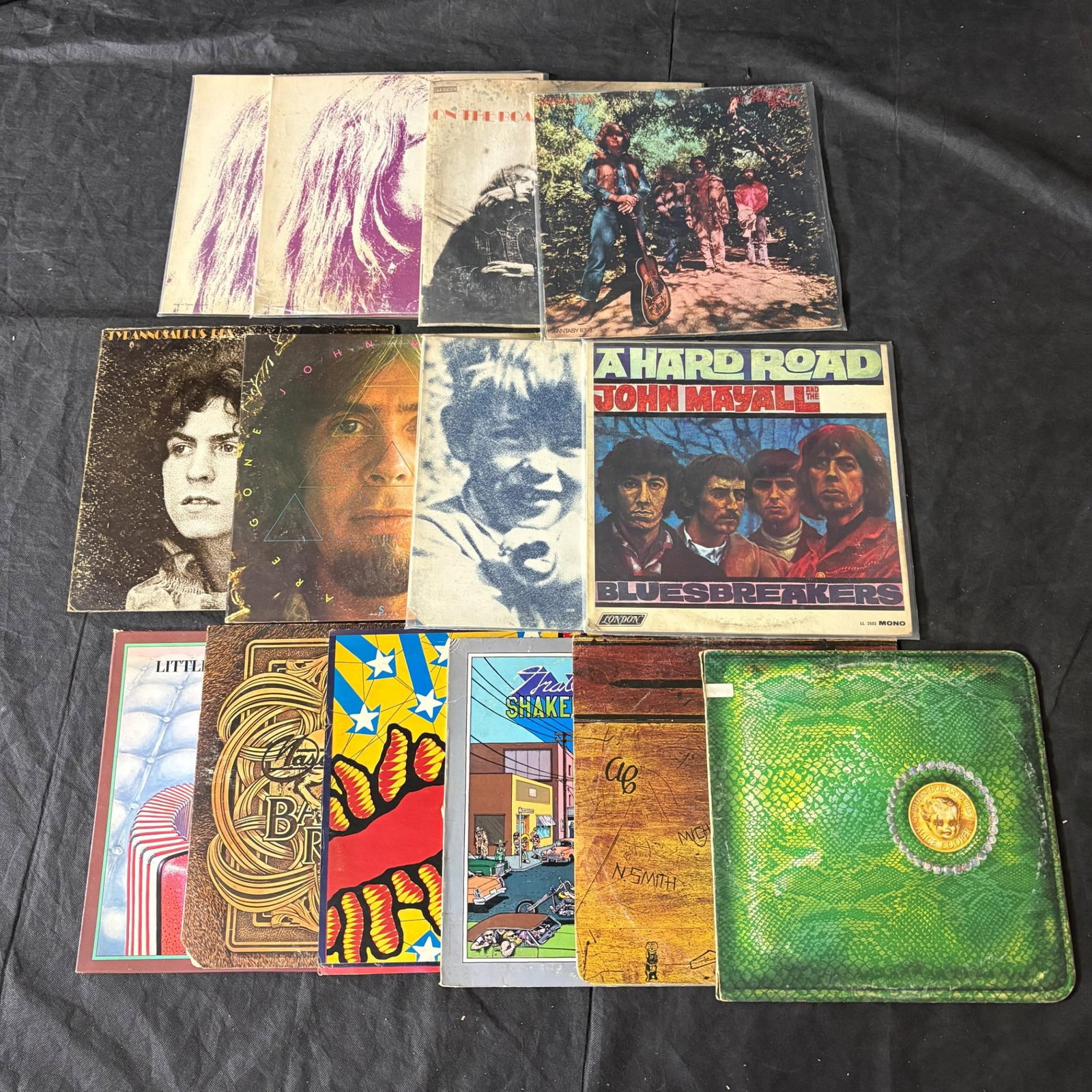 Lot of Records, Alice Cooper +: Please message us if you would like us to check an album in this lot, or if you would like an in-person, or virtual viewing. We noticed putting the album lots together that there were a few missing Vi
