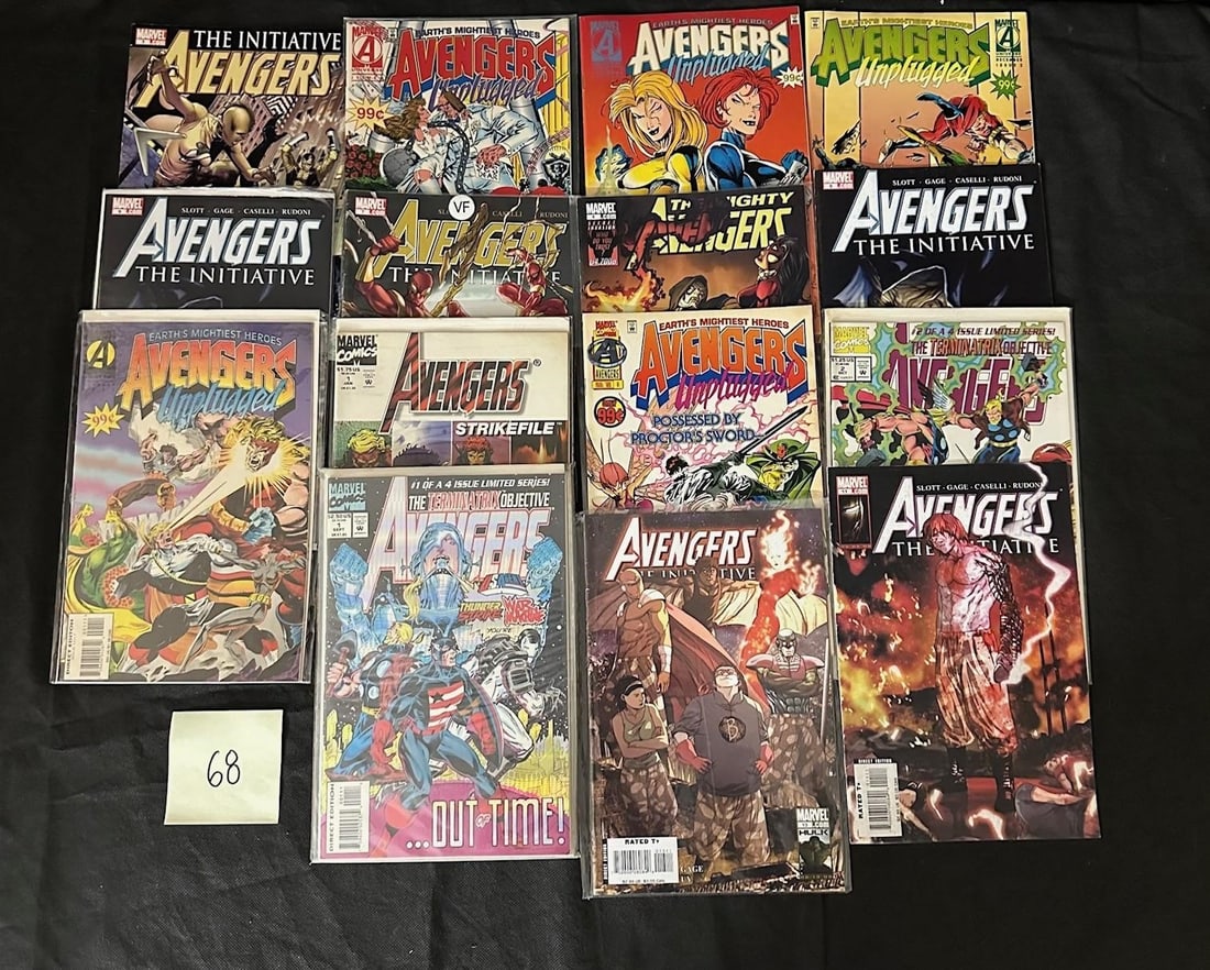 Mix of Avengers Modern Age Marvel Comic Books (1 of 1)