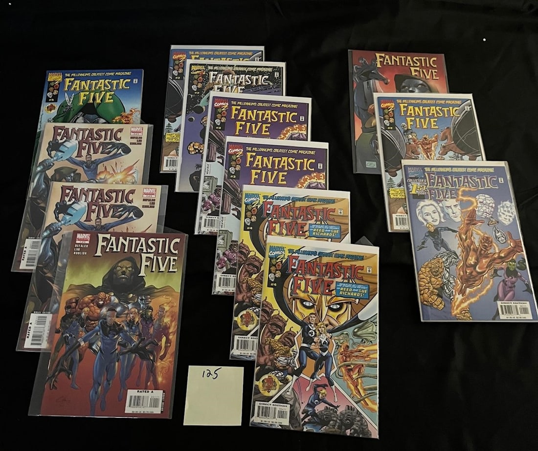 Fantastic Five Modern Age Marvel Comic Books (1 of 1)