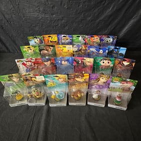 Large Nintendo Amiibo Lot, Gold 1st Ed Mario!!