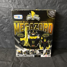 Power Rangers Megazord Spec Ed Black NIB