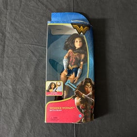 Wonder Woman Action Figure NIB