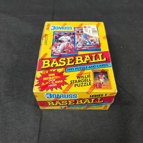 Sealed 1991 Box of Donruss Baseball Packs