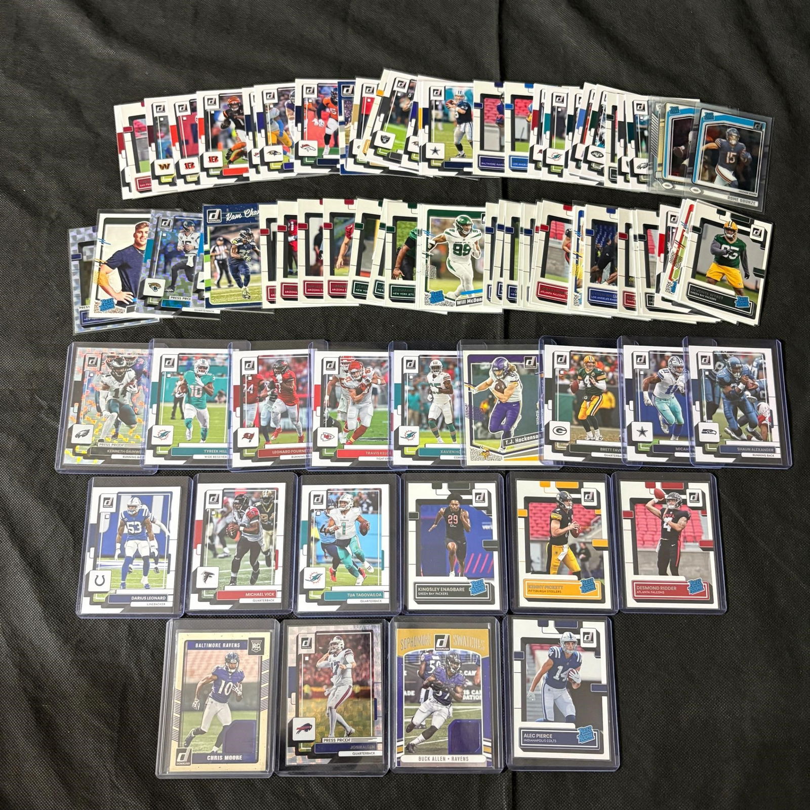 Panini Donruss Football Cards, Chris Moore Rookie (1 of 10)