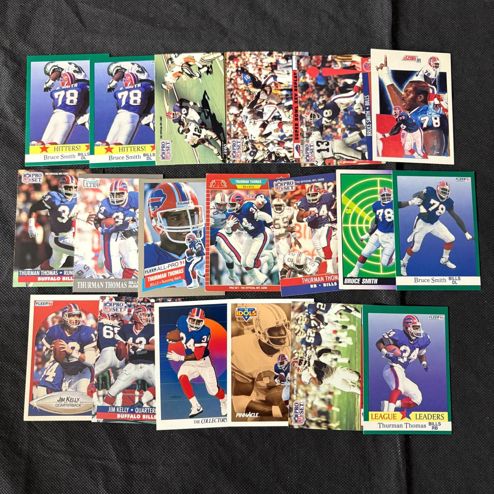 18 Buffalo Bills Star Cards, Kelly, Thomas +: Lot of 18 Buffalo Bills Star Football Cards. Kelly, Thomas, Smith. We offer in person or virtual previews of auction lots up until the day before the auction. All items are sold as is. Please look at