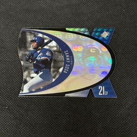 Sammy Sosa 1997 SPx Die Cut Baseball Card
