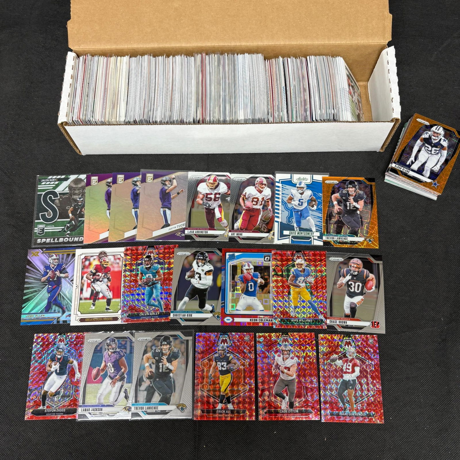 Modern Football Card lot, Guerendo Rookie (1 of 7)