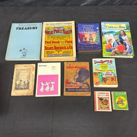 Vintage Book Lot, Peanuts, Mini Books