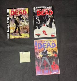 Walking Dead Comics w/ #1 Issue Reprint