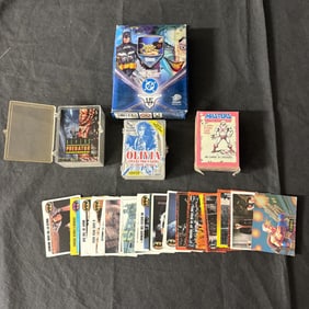 Mix lot of Trading Cards, Aliens/ Predator, +