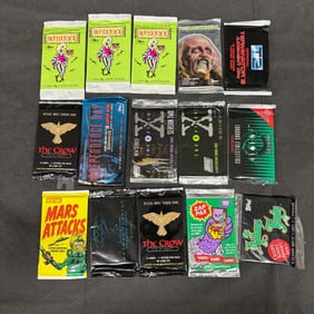Sealed Horror Sci-fi Card Packs, Mars Attacks +
