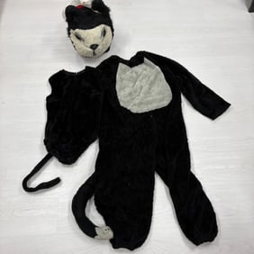 Vintage Halloween Costumes + Cat in the Hat