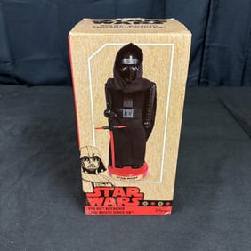 Kurt Adler Kylo Ren Nutcracker NIB