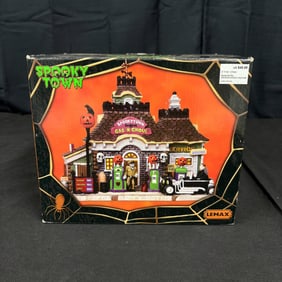 Lemax Spooky Town Gas 'N Ghoul NIB