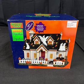 Lemax Trick or Treat House NIB