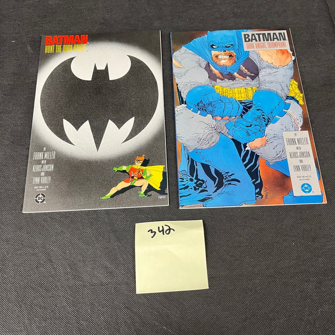 Batman Dark Knight Returns Frank Miller Comic Books 1st Editions (1 of 4)