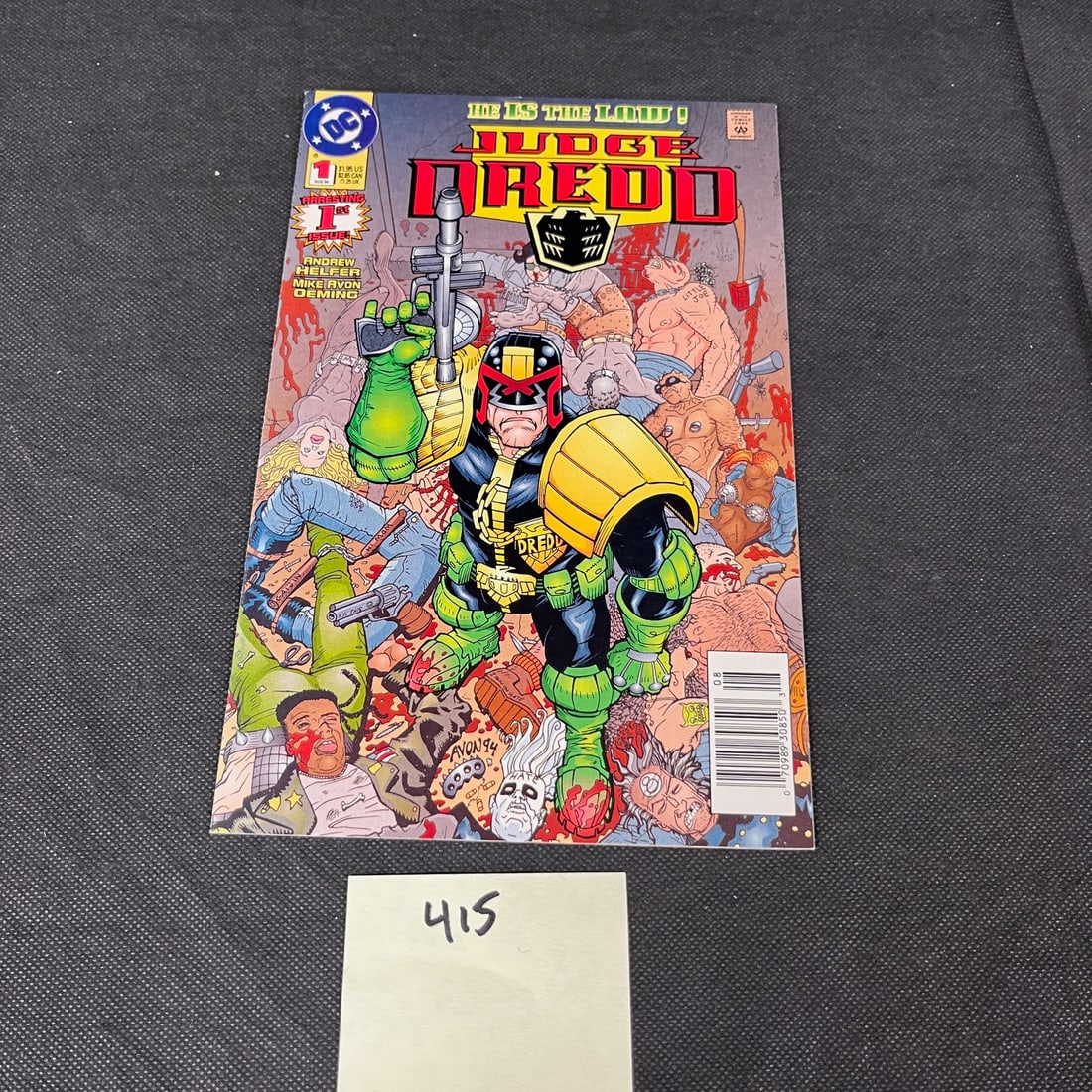 Judge Dredd 1 DC Copper Age Comic Book Newsstand Edition (1 of 2)