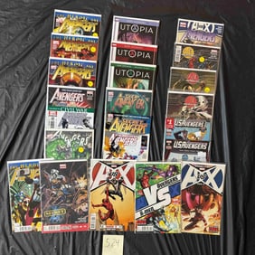 Modern Age Marvel Comic Books w/ Avengers